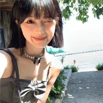 一半海水,一半火燄